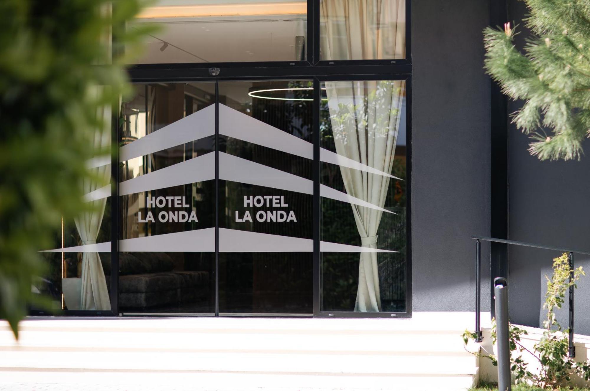 La Onda Hotel Durres Ngoại thất bức ảnh
