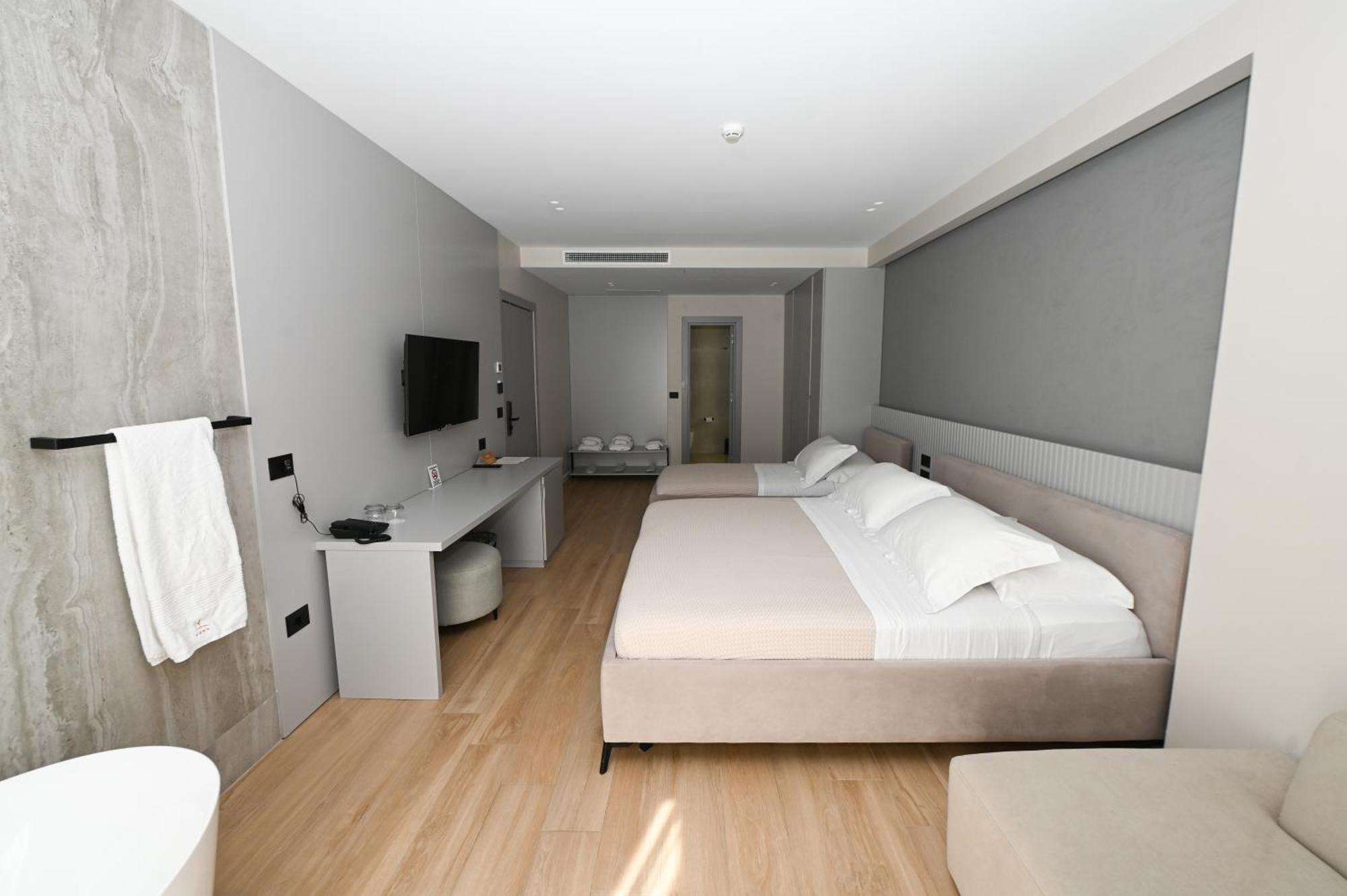 La Onda Hotel Durres Ngoại thất bức ảnh